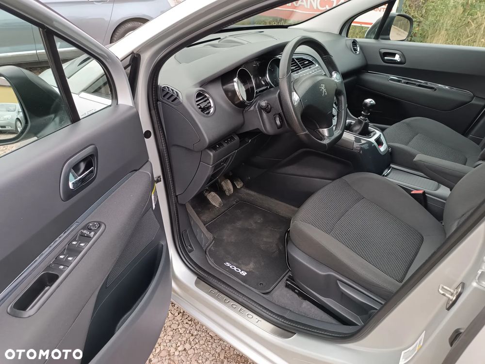 Peugeot 5008 1.6 HDi Style 7os - 15