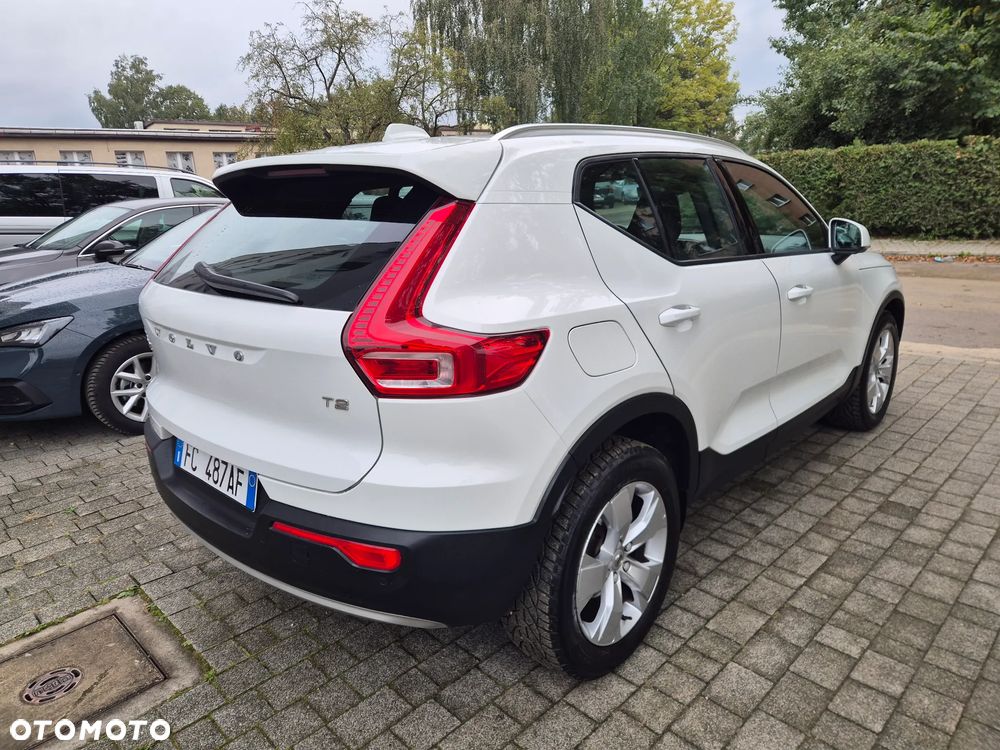 Volvo XC 40 T2 Plus Bright - 6