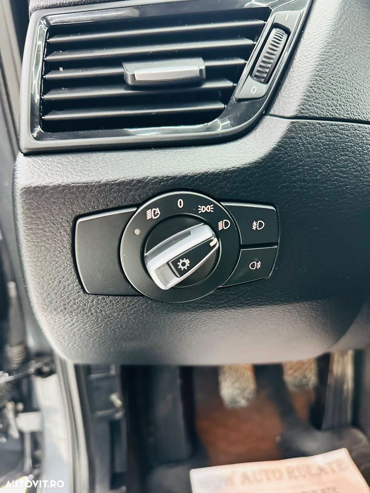 BMW X1 xDrive18d Sport Line - 20