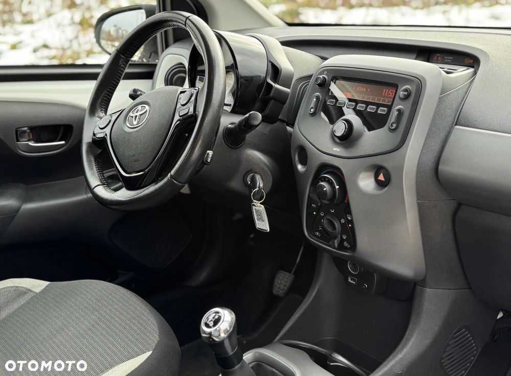 Toyota Aygo 1.0 VVT-i Color Edition - 14