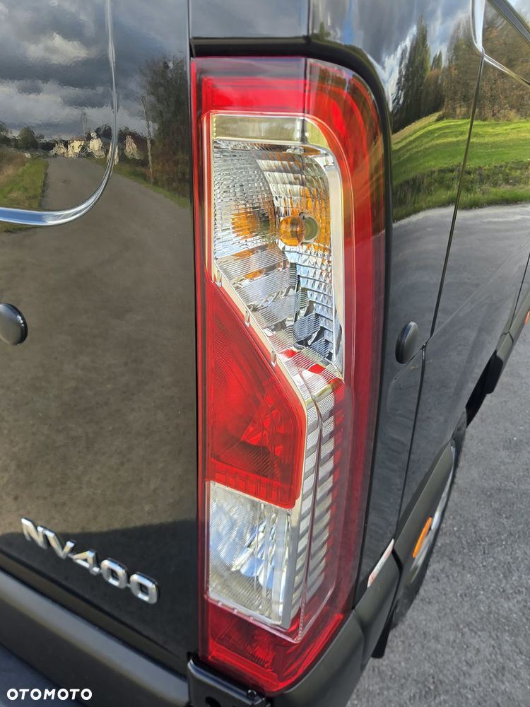 Nissan NV400 - 29