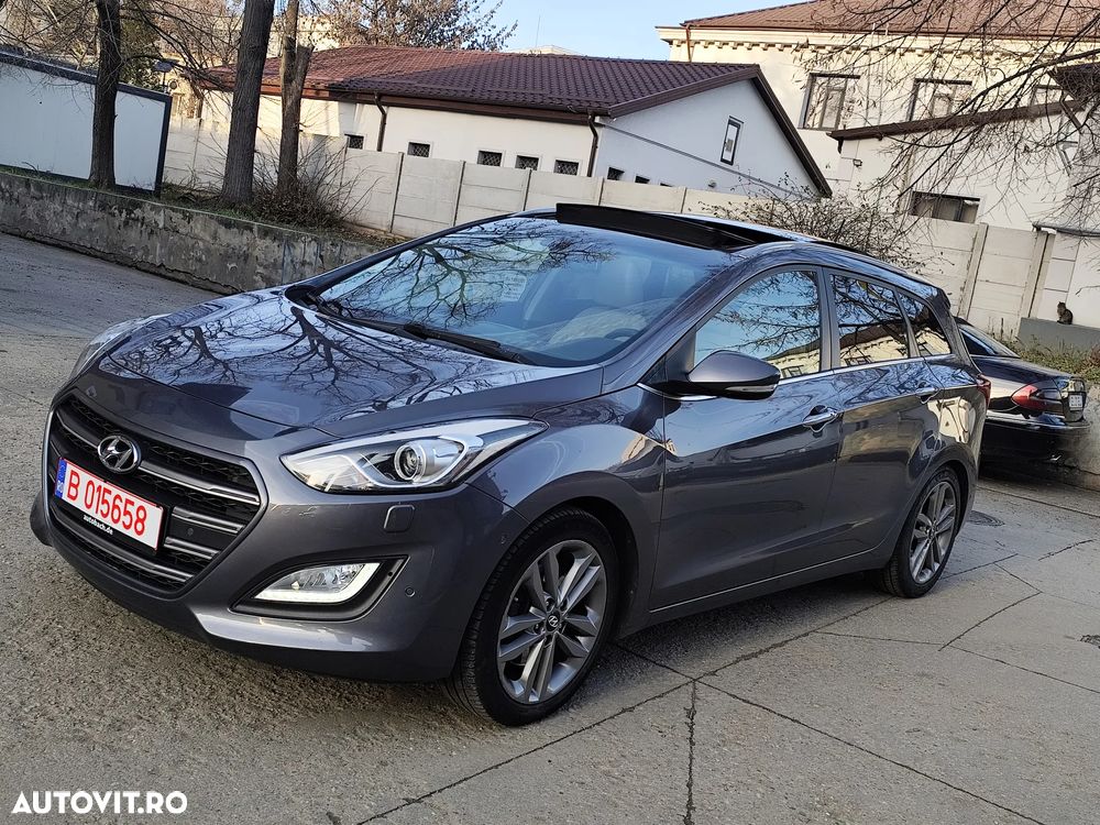 Hyundai i30 blue Kombi 1.6 CRDi DCT Premium - 28