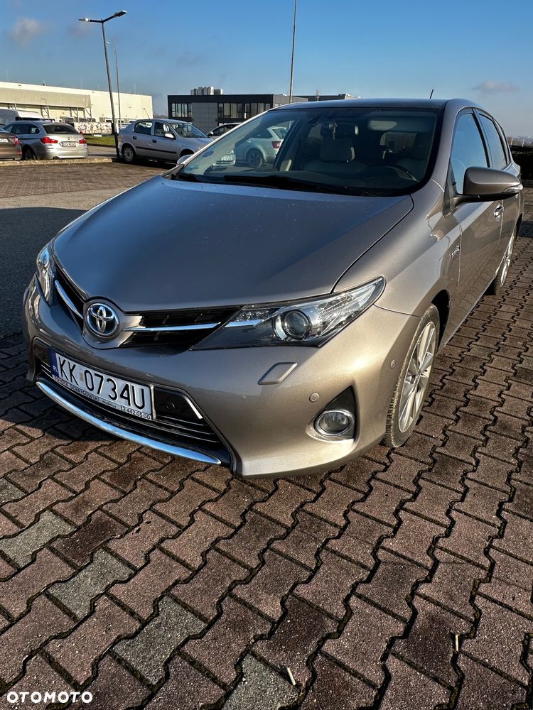 Toyota Auris Hybrid 135 Comfort - 2