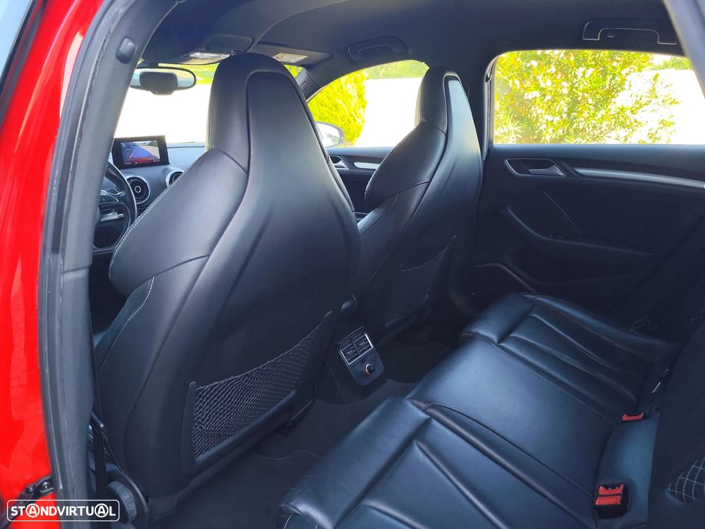 Audi S3 2.0 TFSi quattro S tronic - 11