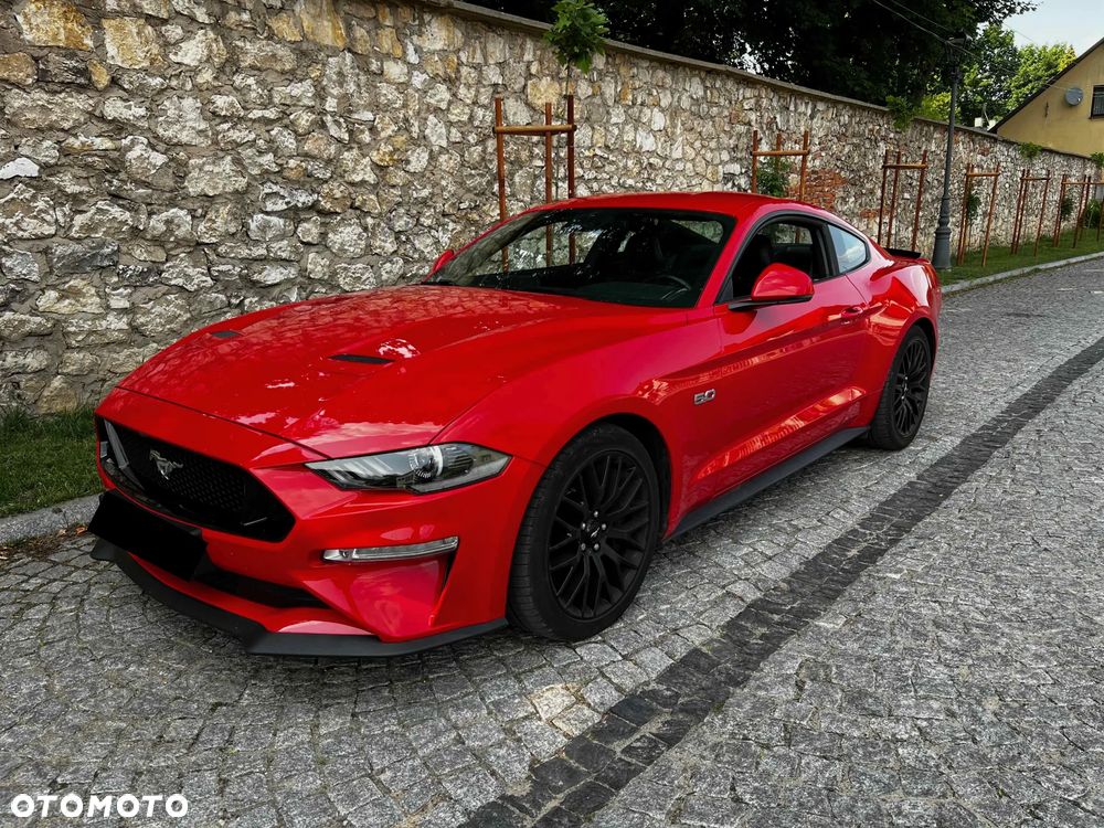 Ford Mustang - 1