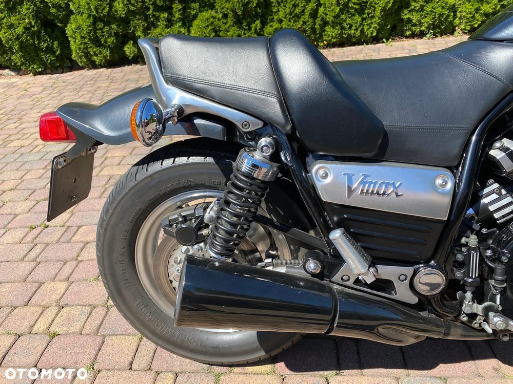 Yamaha V-MAX - 8
