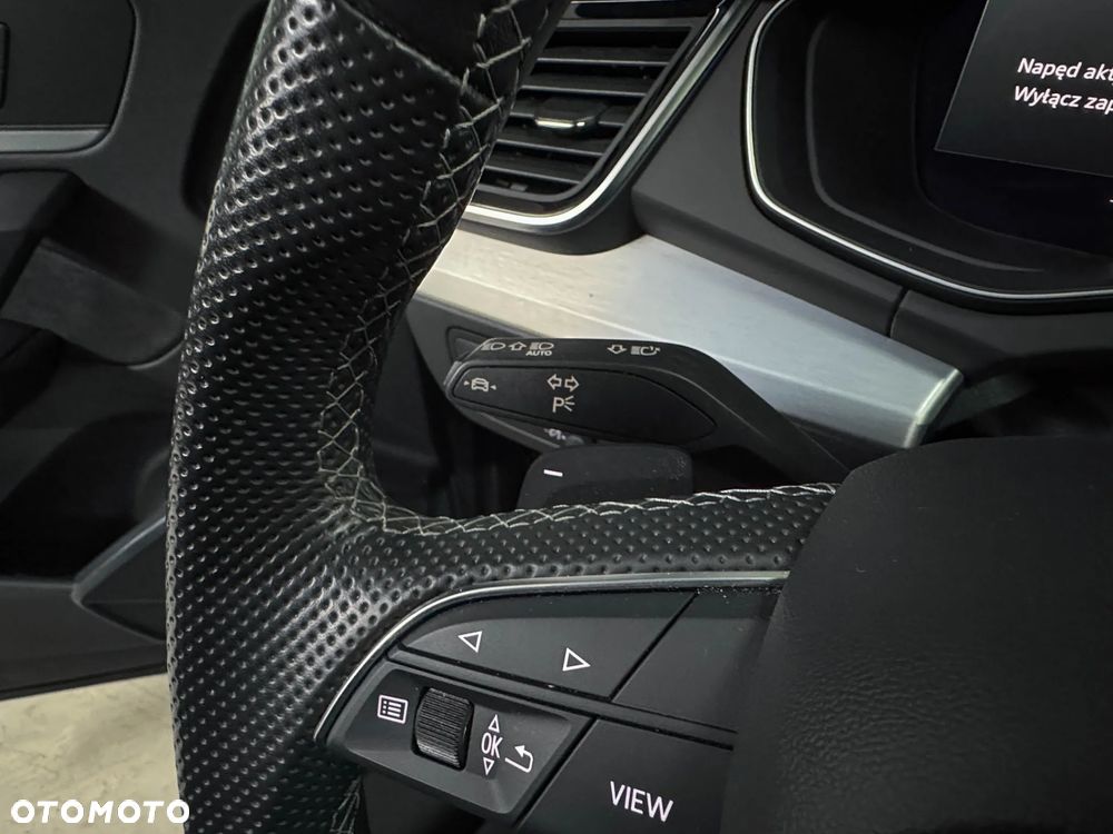 Audi Q5 40 TDI quattro S tronic S line - 28