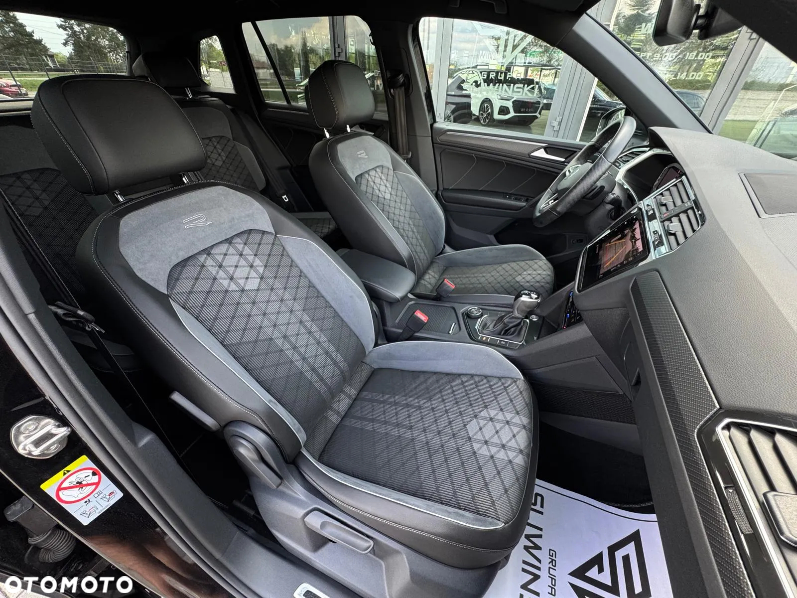 Volkswagen Tiguan 2.0 TDI SCR 4MOTION DSG R-Line - 15