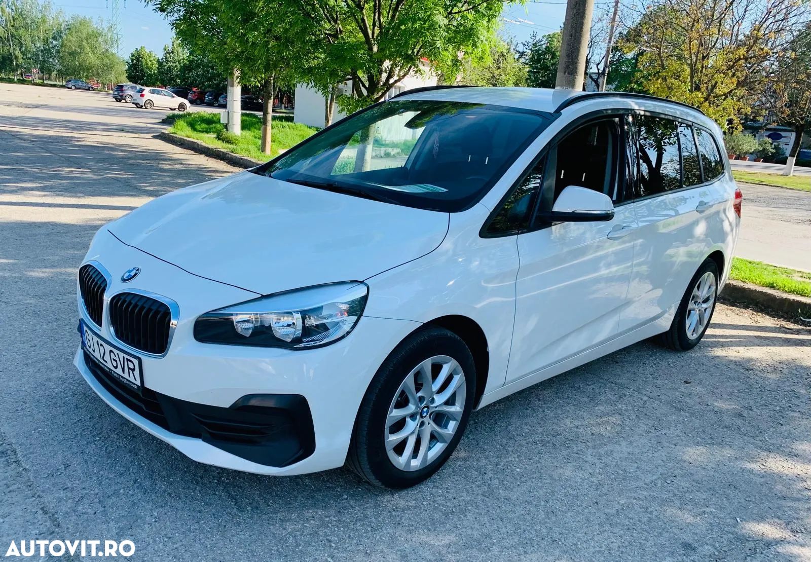 BMW Seria 2 218d Gran Tourer - 1