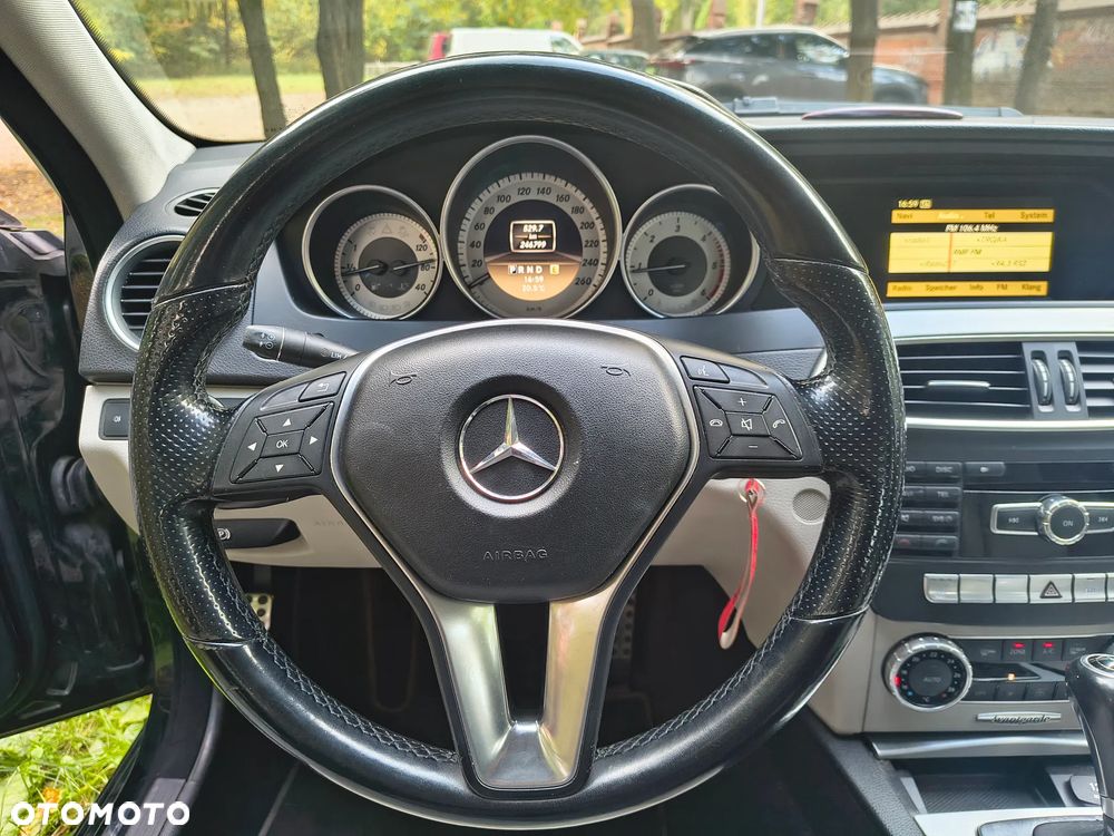 Mercedes-Benz Klasa C - 9