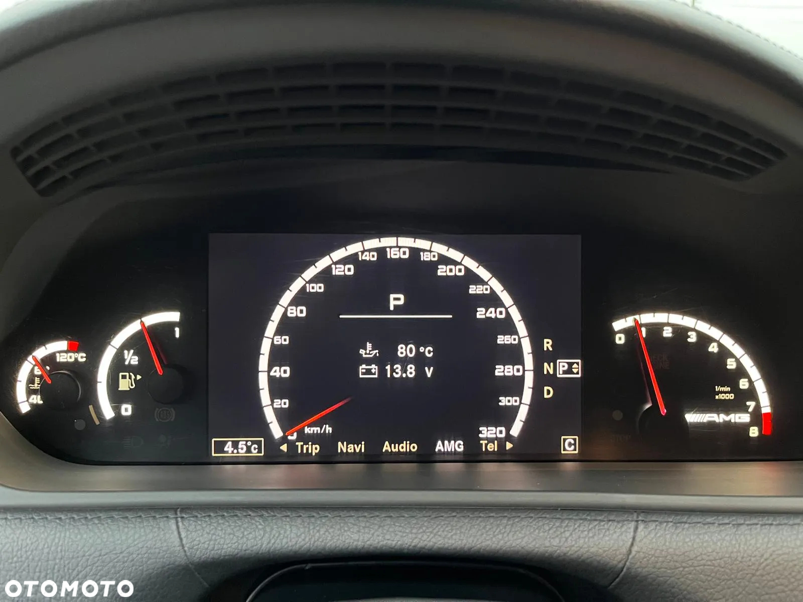 Mercedes-Benz CL 63 AMG 7G-TRONIC - 14