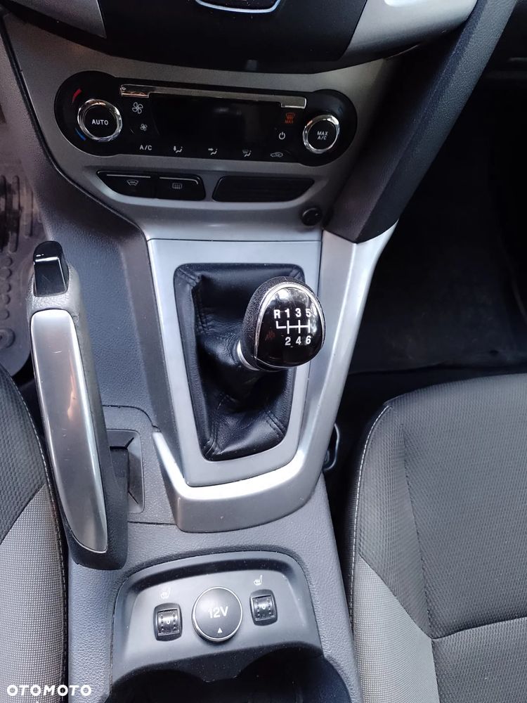 Ford Focus - 12