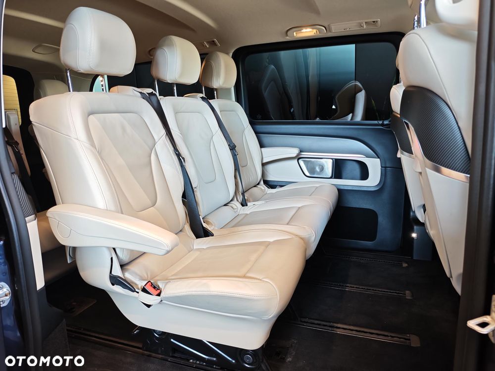 Mercedes-Benz Klasa V 300 d 4-Matic 9G-Tronic Exclusive (ekstra d³) - 24