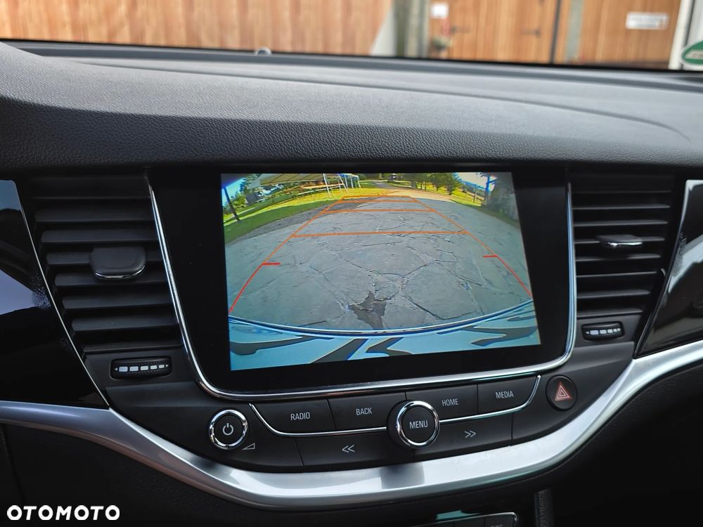Opel Astra 1.4 Turbo Innovation - 19