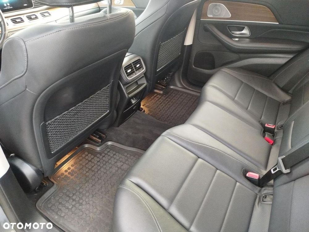 Mercedes-Benz GLE - 22
