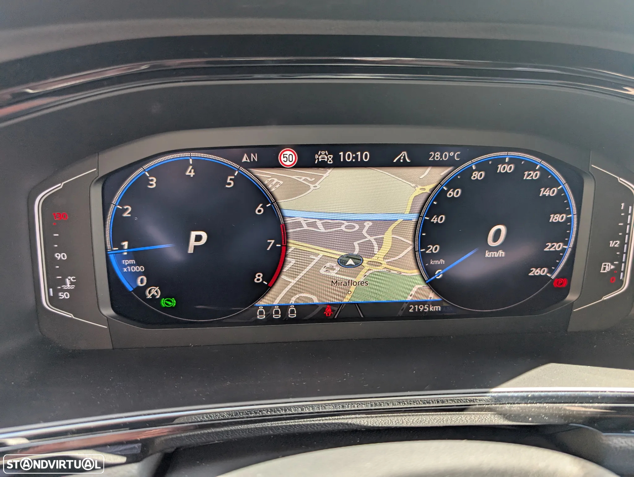 VW T-Roc 1.5 TSI R-Line DSG - 18