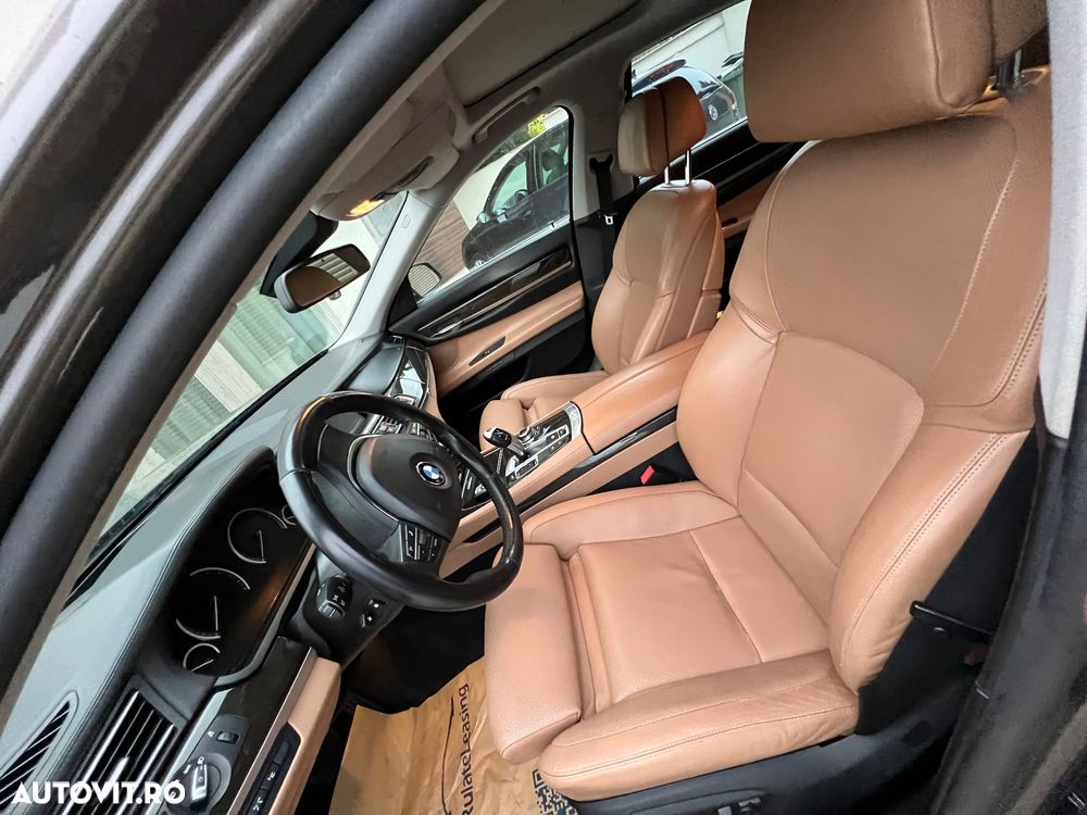 BMW Seria 7 740d xDrive - 6