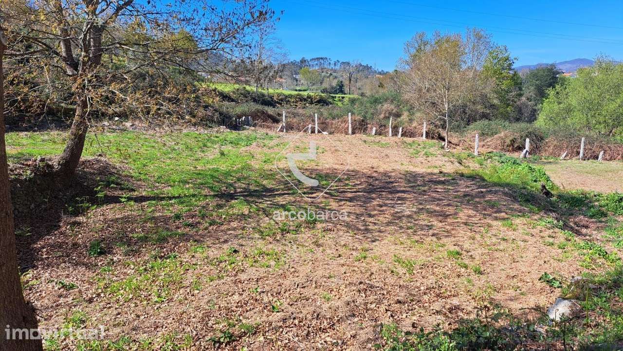 Terreno com viabilidade de construção-2 artigos- dista a 2.600m centro - Grande imagem: 4/6