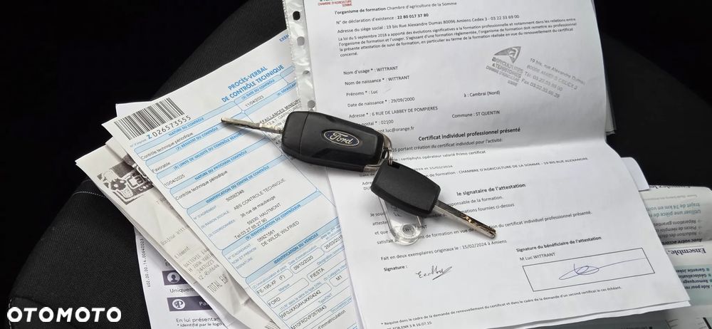 Ford Fiesta 1.0 EcoBoost S&S ST-LINE - 9