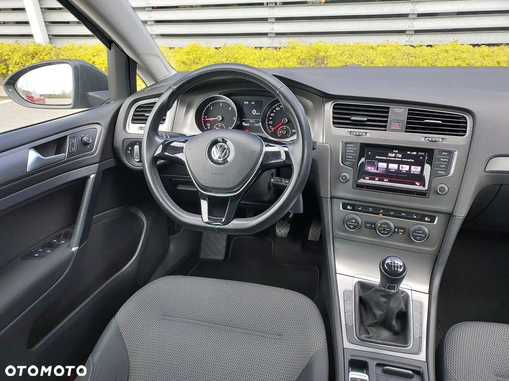 Volkswagen Golf 2.0 BlueTDI Comfortline - 28