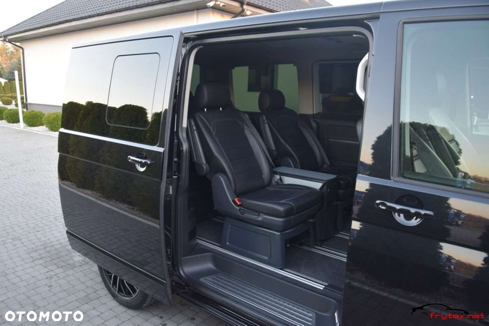 Volkswagen Multivan - 28