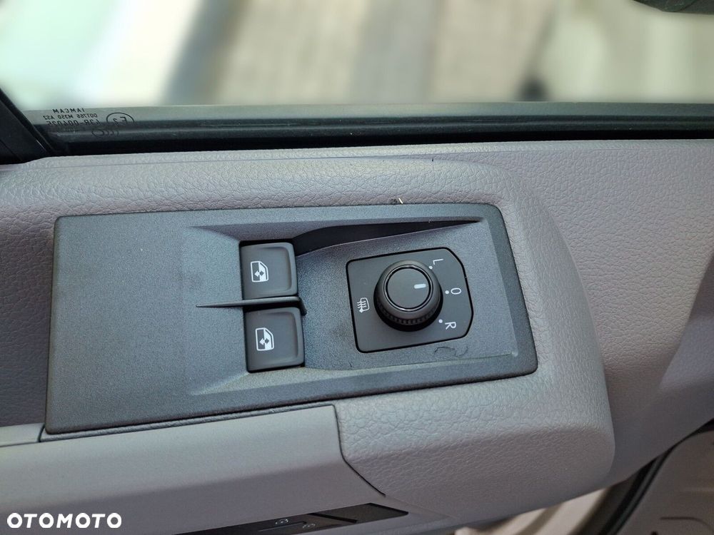 Volkswagen Crafter 2.0 TDI 177 KM - 16