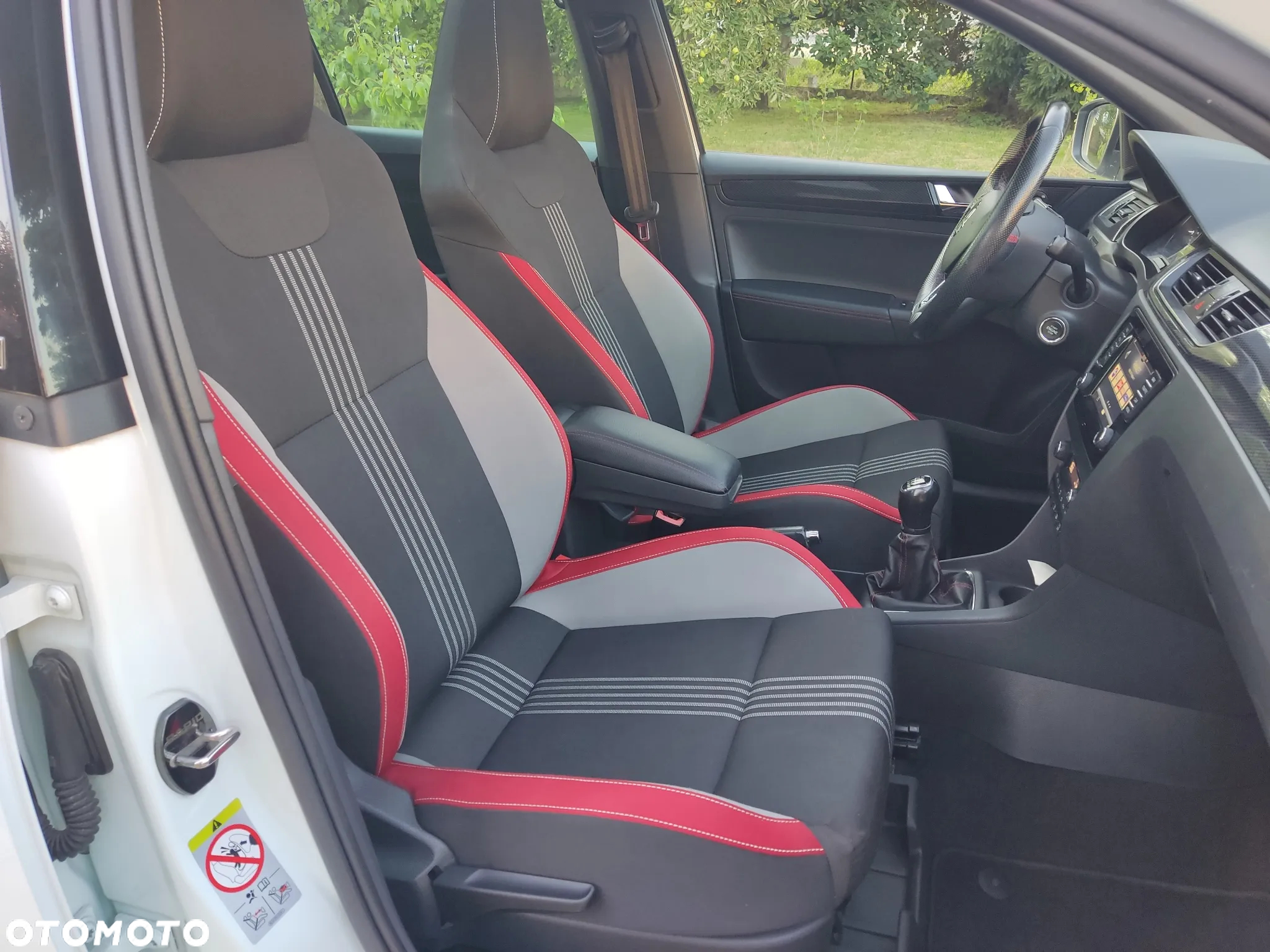 Skoda RAPID 1.0 TSI Monte Carlo - 27