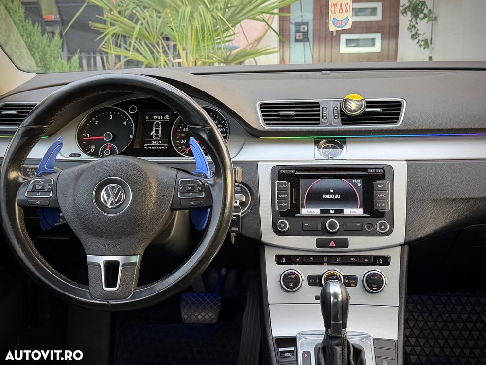 Volkswagen Passat CC 2.0 TDI BMT DSG - 11