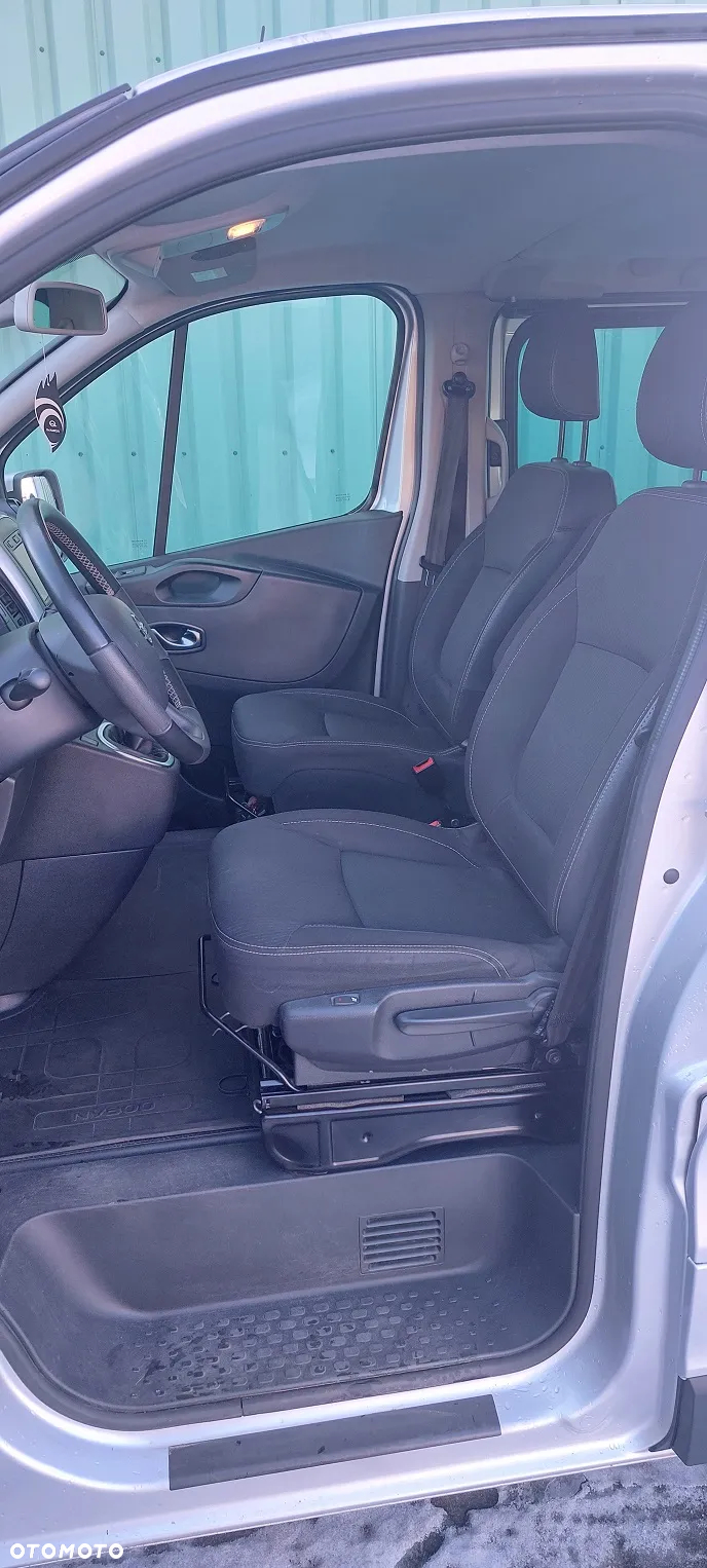 Renault Trafic - 12