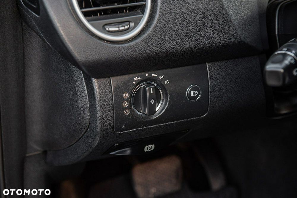 Mercedes-Benz ML 320 CDI 4Matic 7G-TRONIC - 27