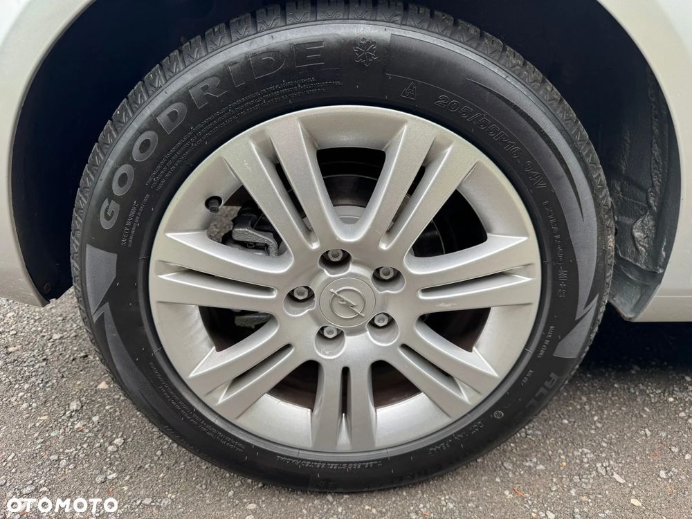 Opel Astra 1.6 Easytronic Cosmo - 31