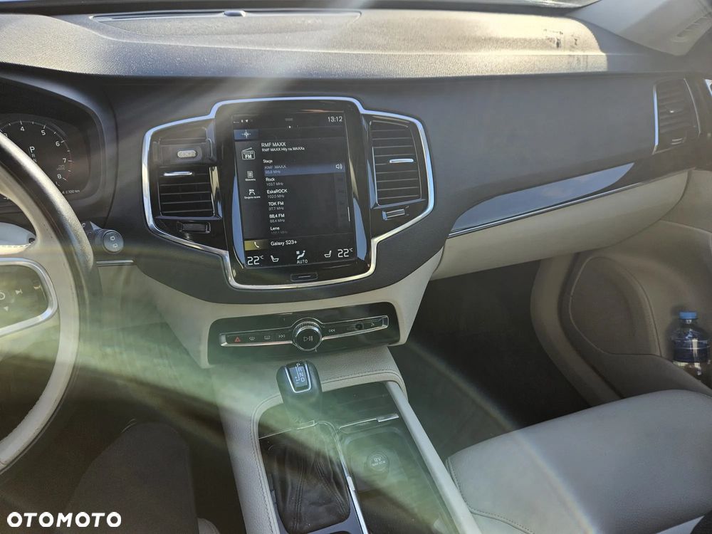 Volvo XC 90 T6 AWD Geartronic Momentum - 11