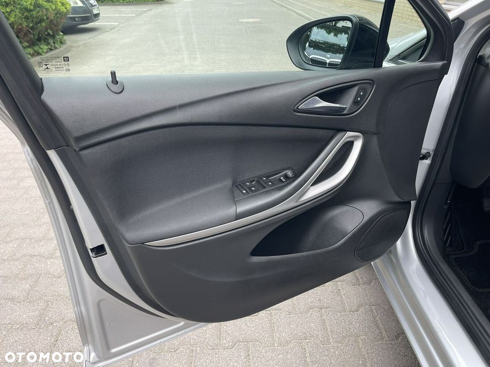Opel Astra - 18