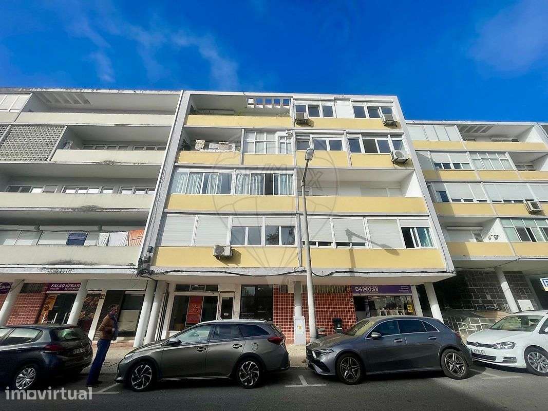 Apartamento T2 para arrendamento - Grande imagem: 2/11