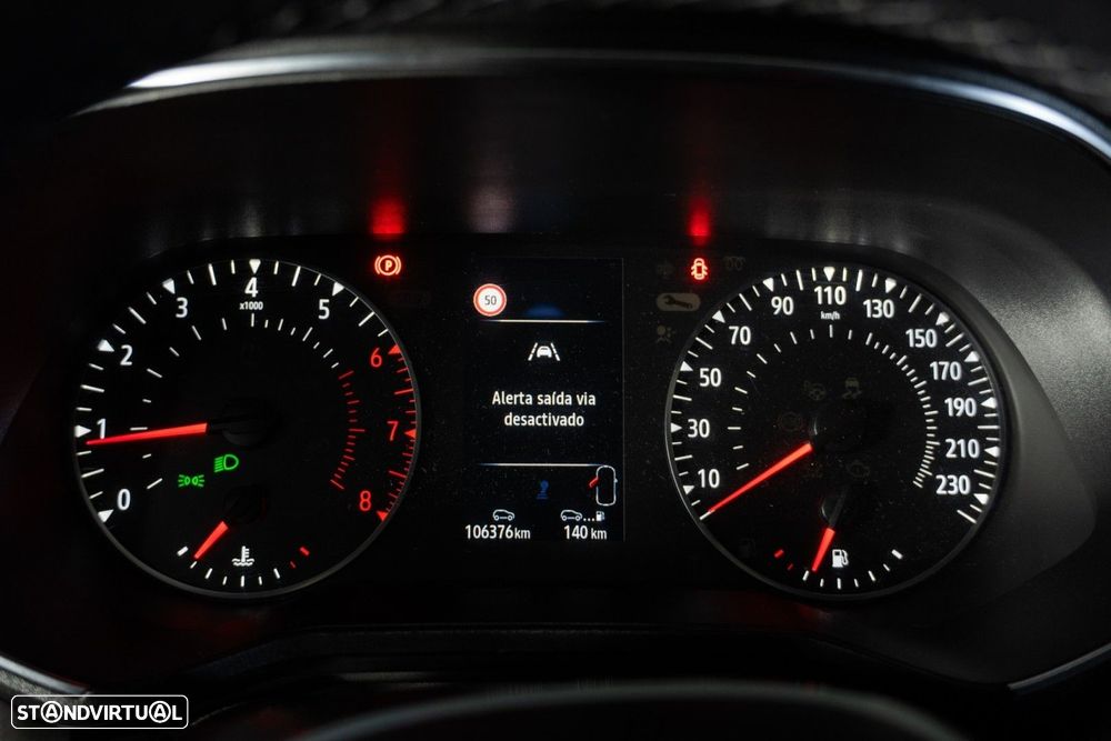 Renault Clio 1.0 TCe Limited - 17