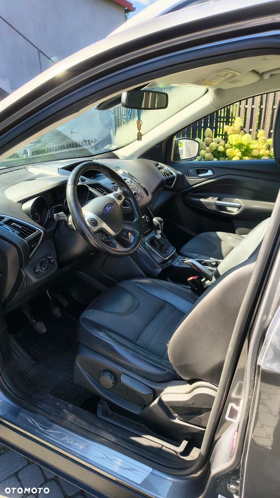 Ford Kuga 2.0 TDCi Titanium - 9