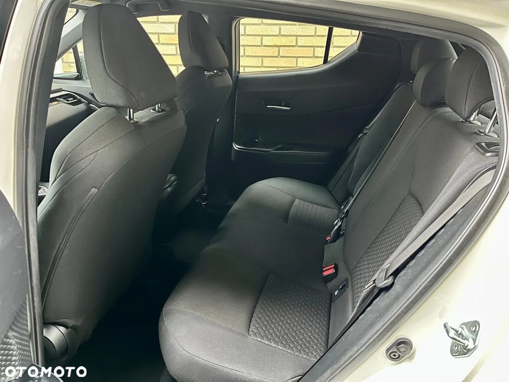 Toyota C-HR 1.8 Hybrid Dynamic - 13