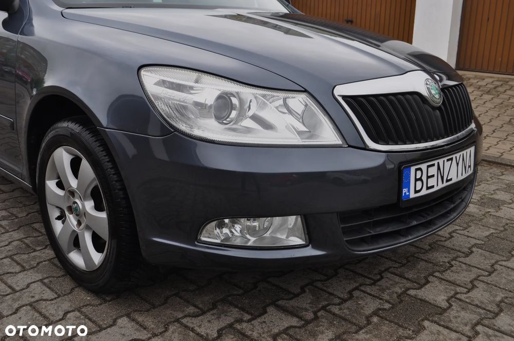 Skoda Octavia 1.6 Combi Selection - 31