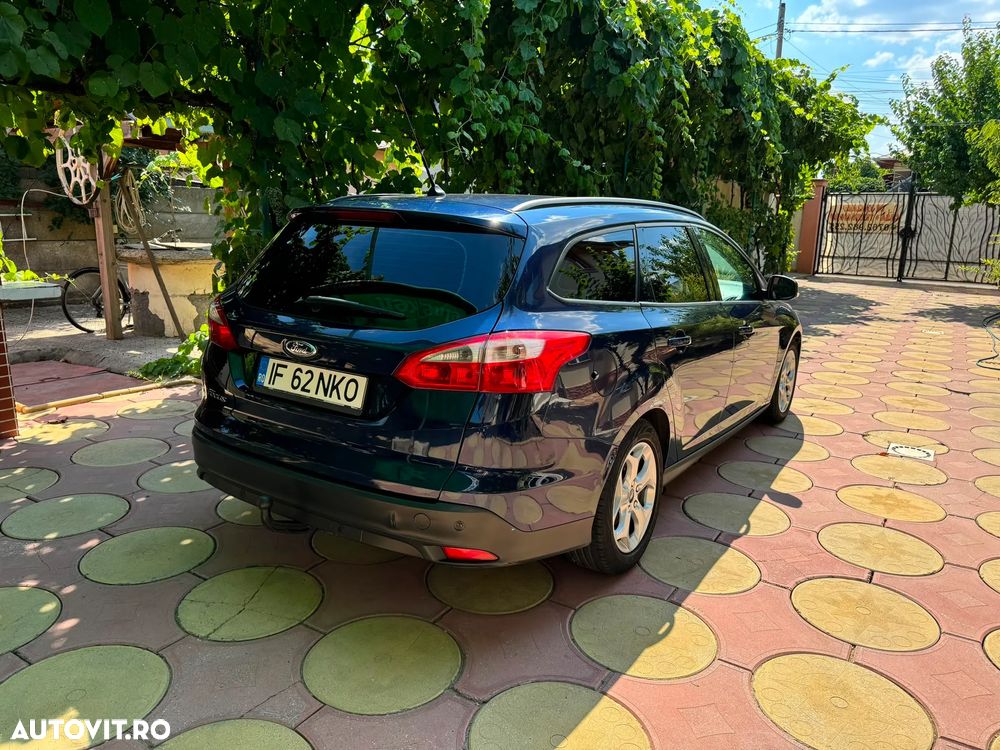 Ford Focus 1.6 TDCI DPF Sport - 4