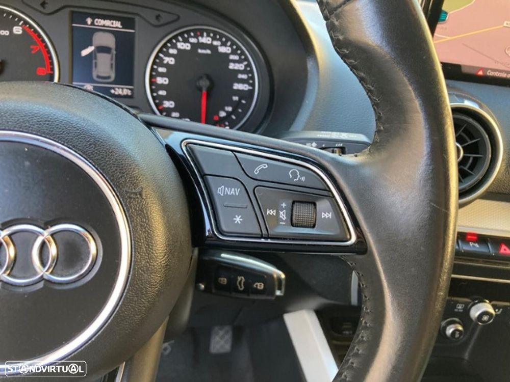 Audi Q2 30 TFSI Design - 17