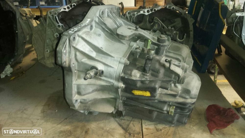 CAIXA VELOCIDADES RENAULT LAGUNA II 2002 - 3