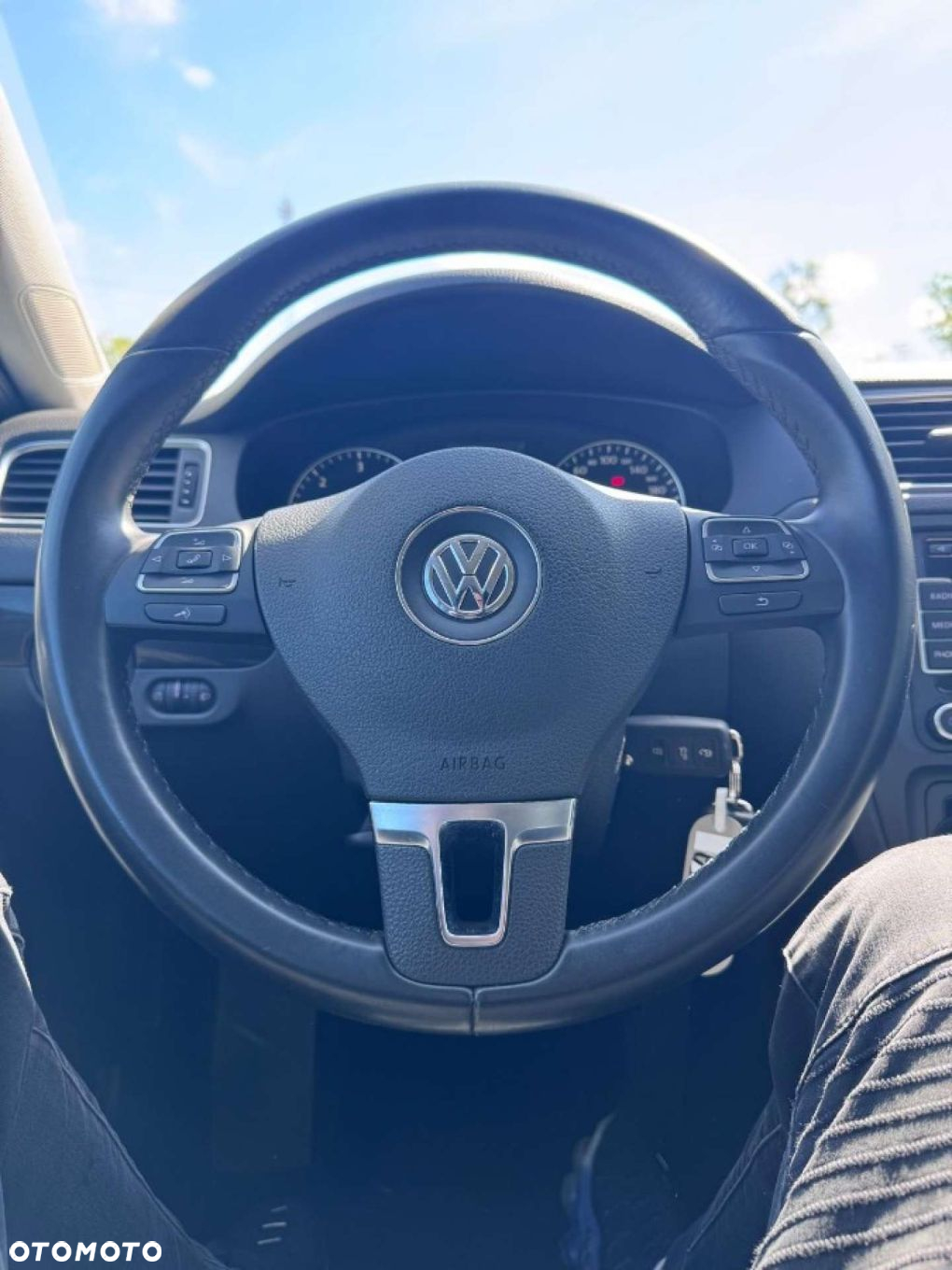 Volkswagen Jetta - 20