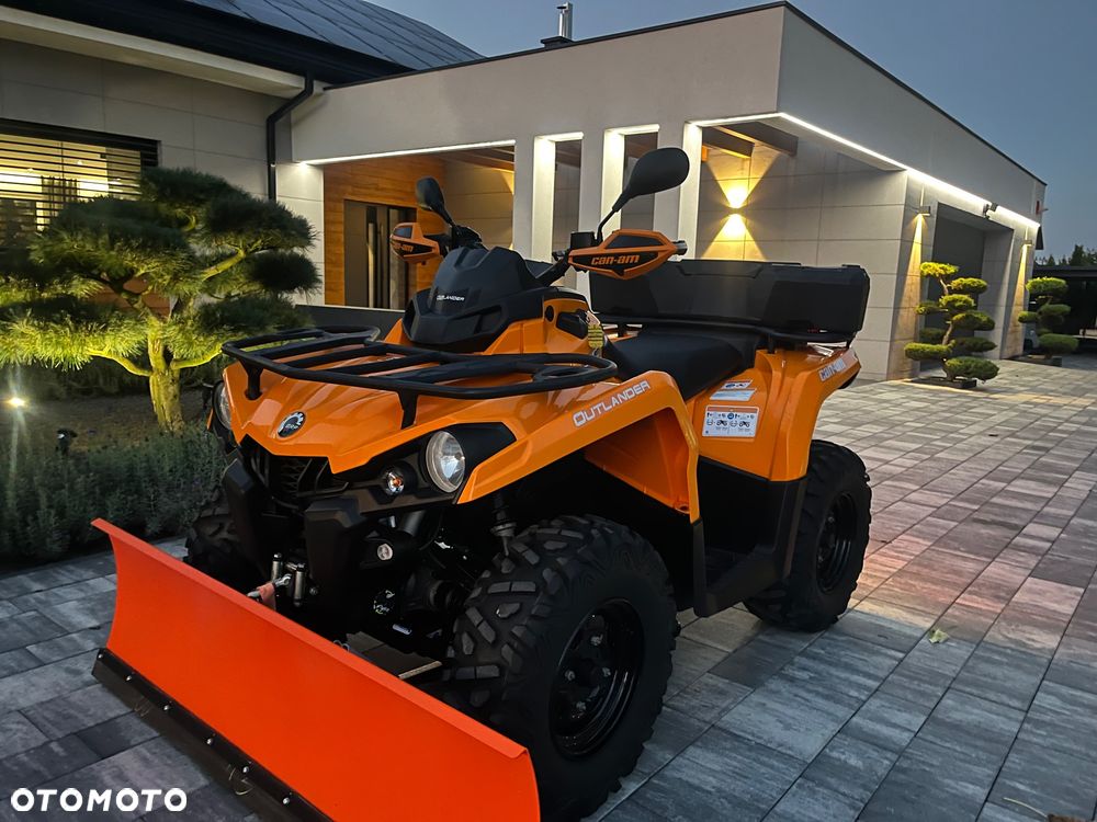 Can-Am Outlander - 19