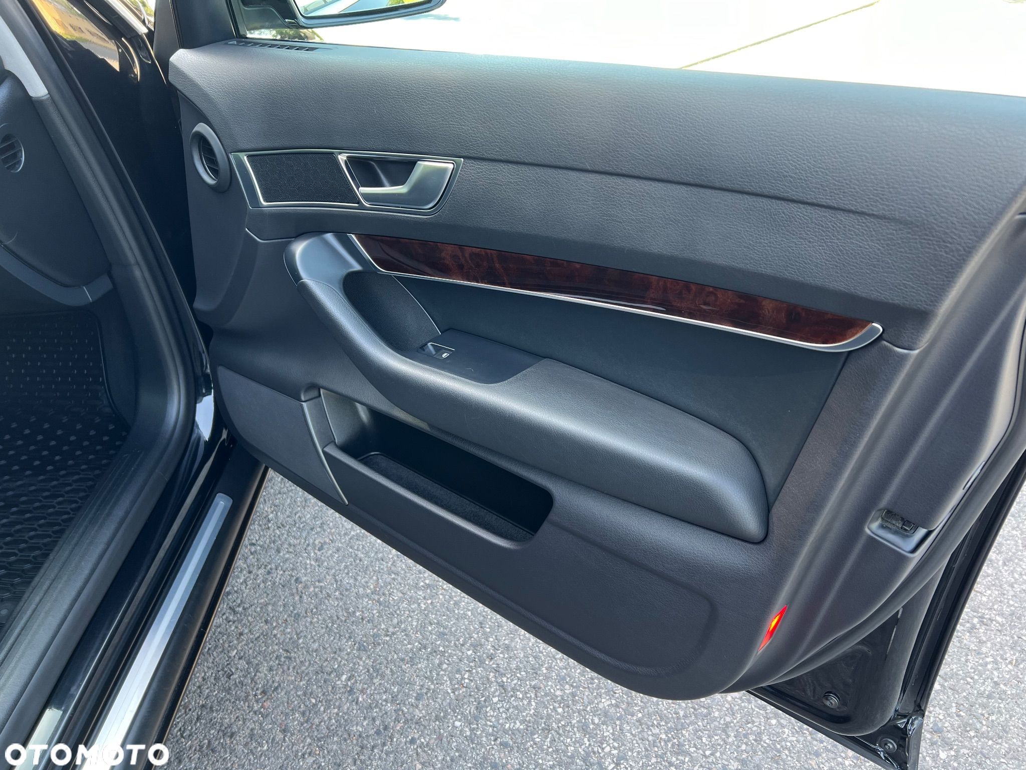Audi A6 Avant 2.4 multitronic - 38