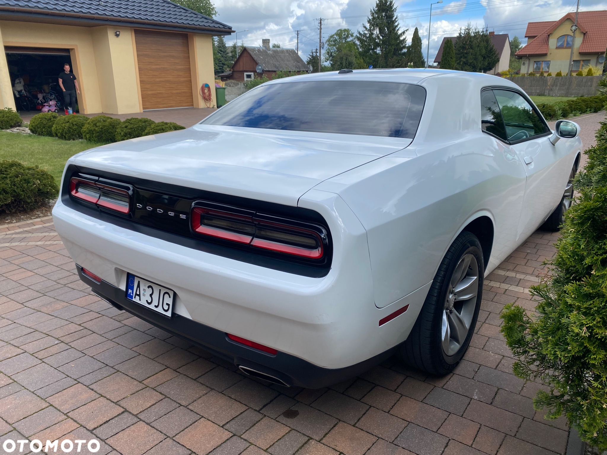 Dodge Challenger - 3