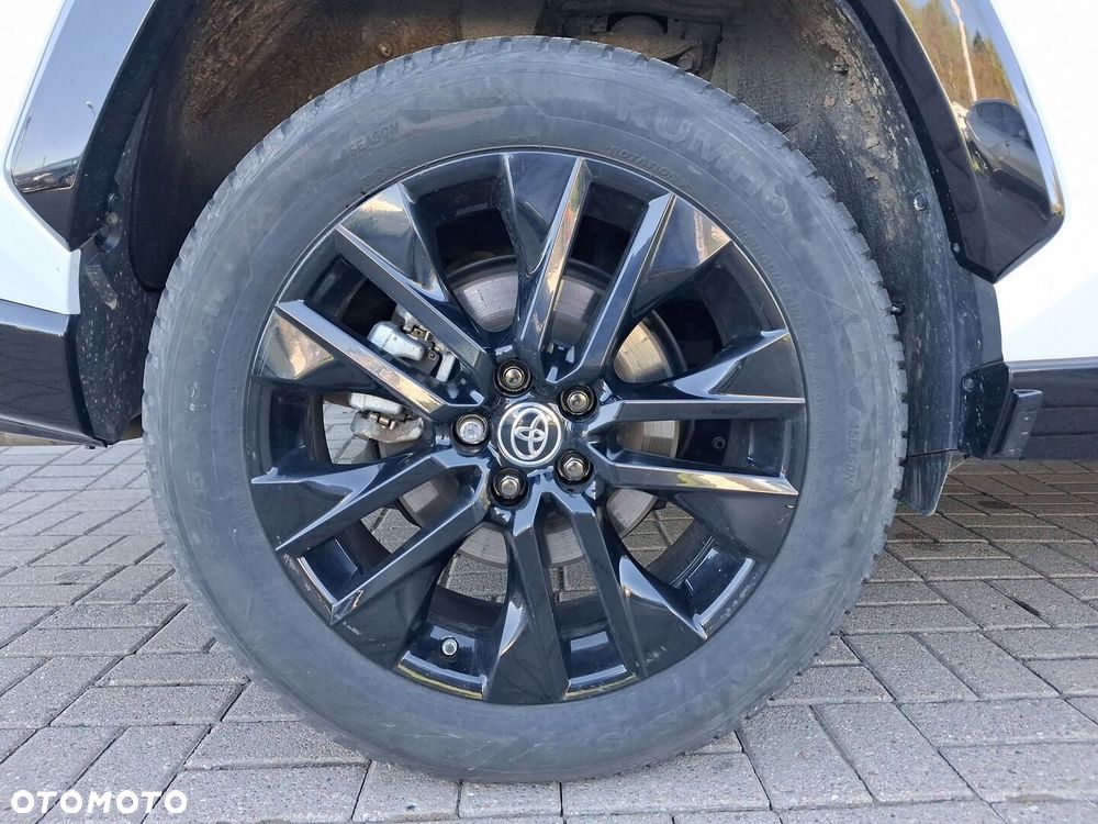 Toyota RAV4 - 17