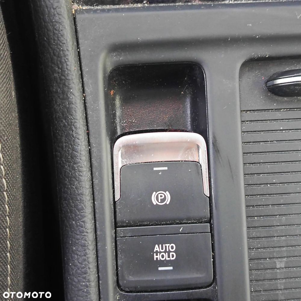 Volkswagen Golf - 21