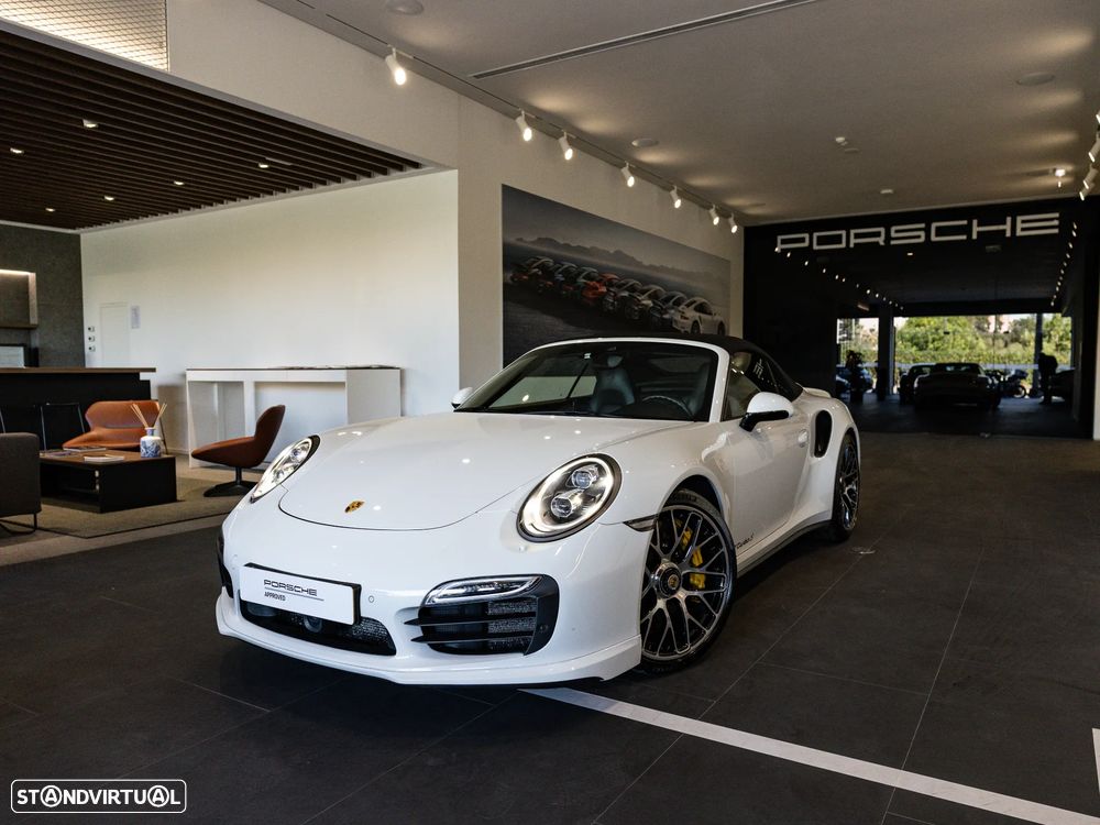 Porsche 911 (991) Turbo S Cabriolet - 11