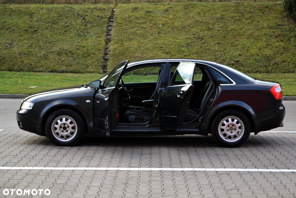 Audi A4 Limousine - 27