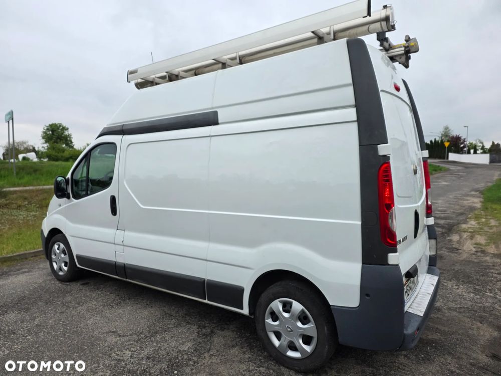 Renault Trafic - 6